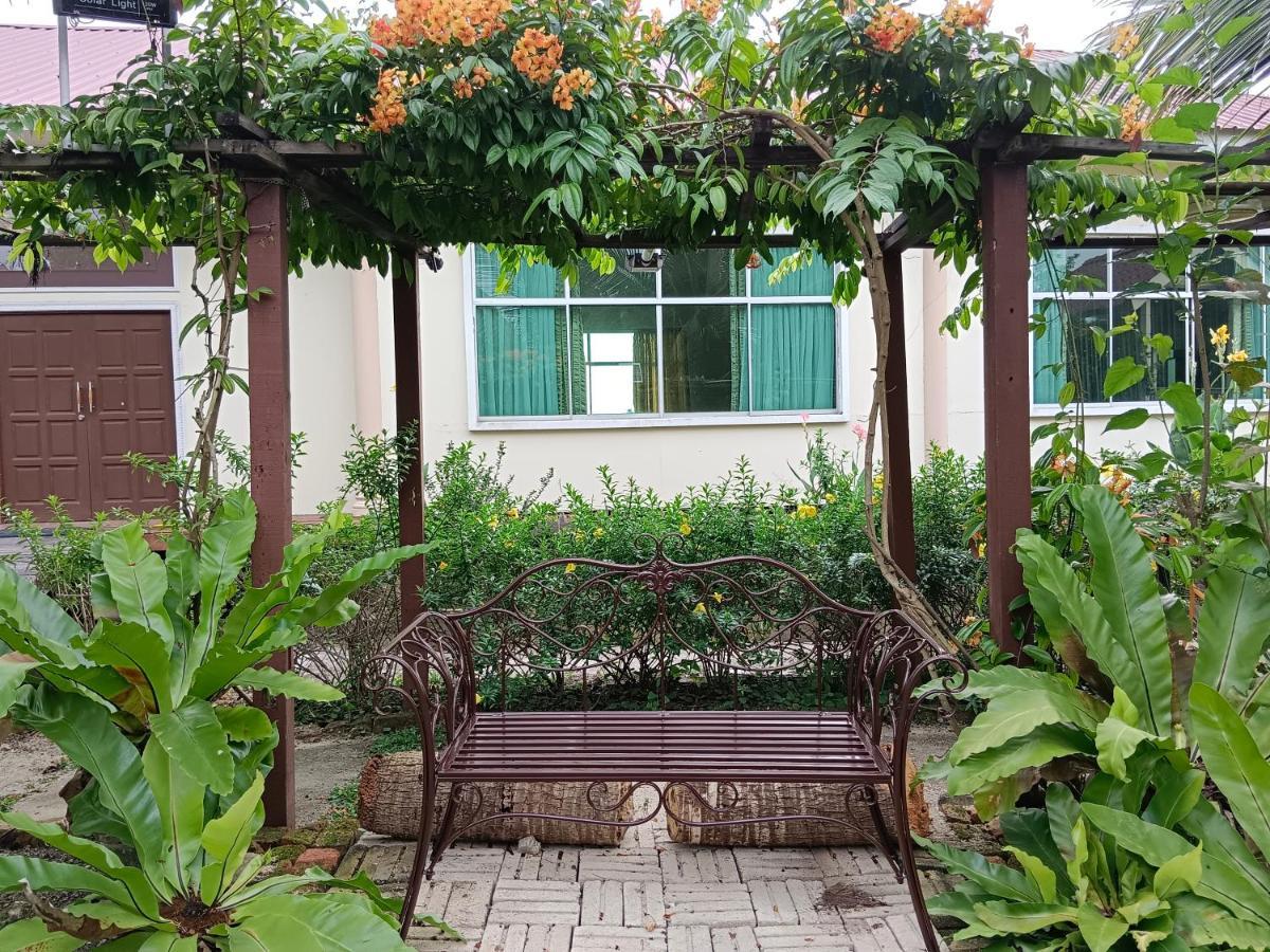 Kurau Farm stay Kuala Kurau